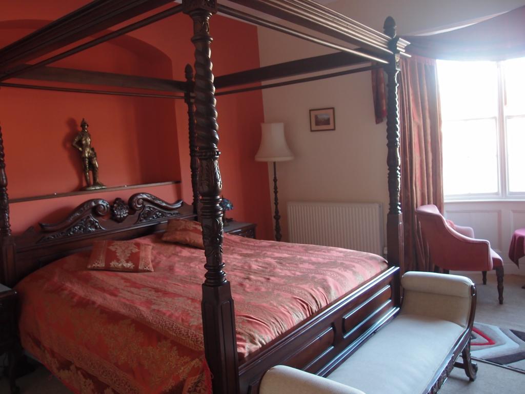 Royal Britannia Hotel إلفراكومبْ الغرفة الصورة